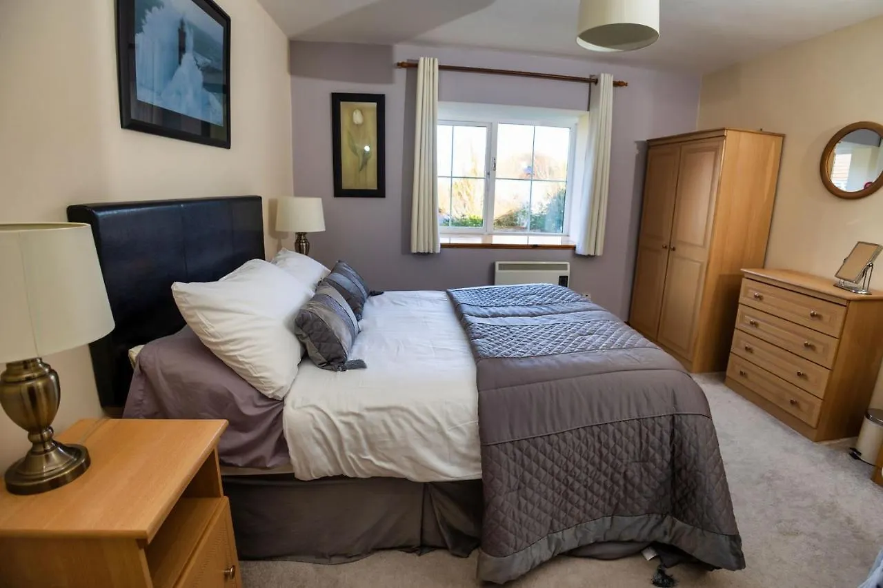 21 Killarney Holiday Village 0*,